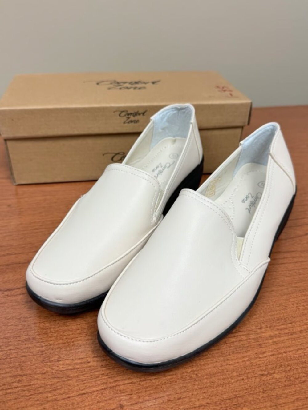 Women's Comfort Zone Slip on Shoes - Size 10 Color